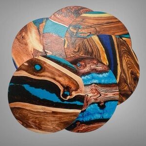 WOODEN COASTERS SET OF 6